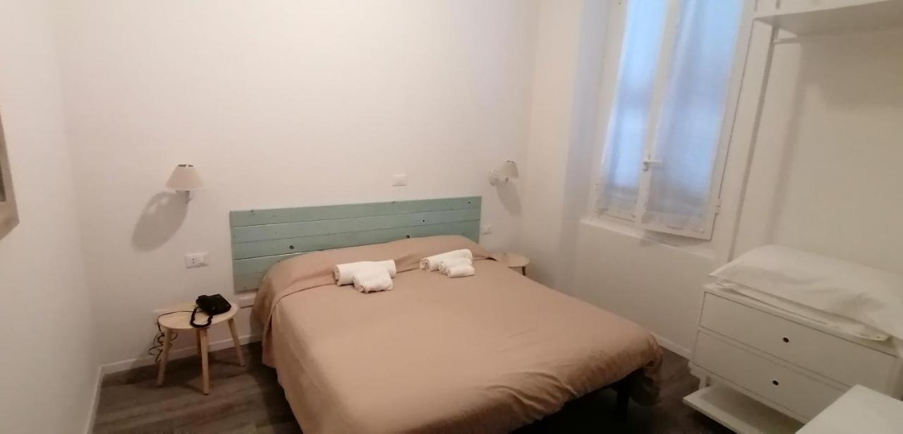 Hotel La Tavernetta Вараце Екстериор снимка